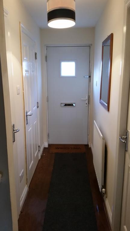 Livingston Ideal Commuter House Eksteriør billede